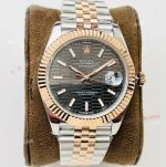 VR Factory Replica Rolex Datejust II 41mm Black Motif Dial Watch Two Tone Rose Gold